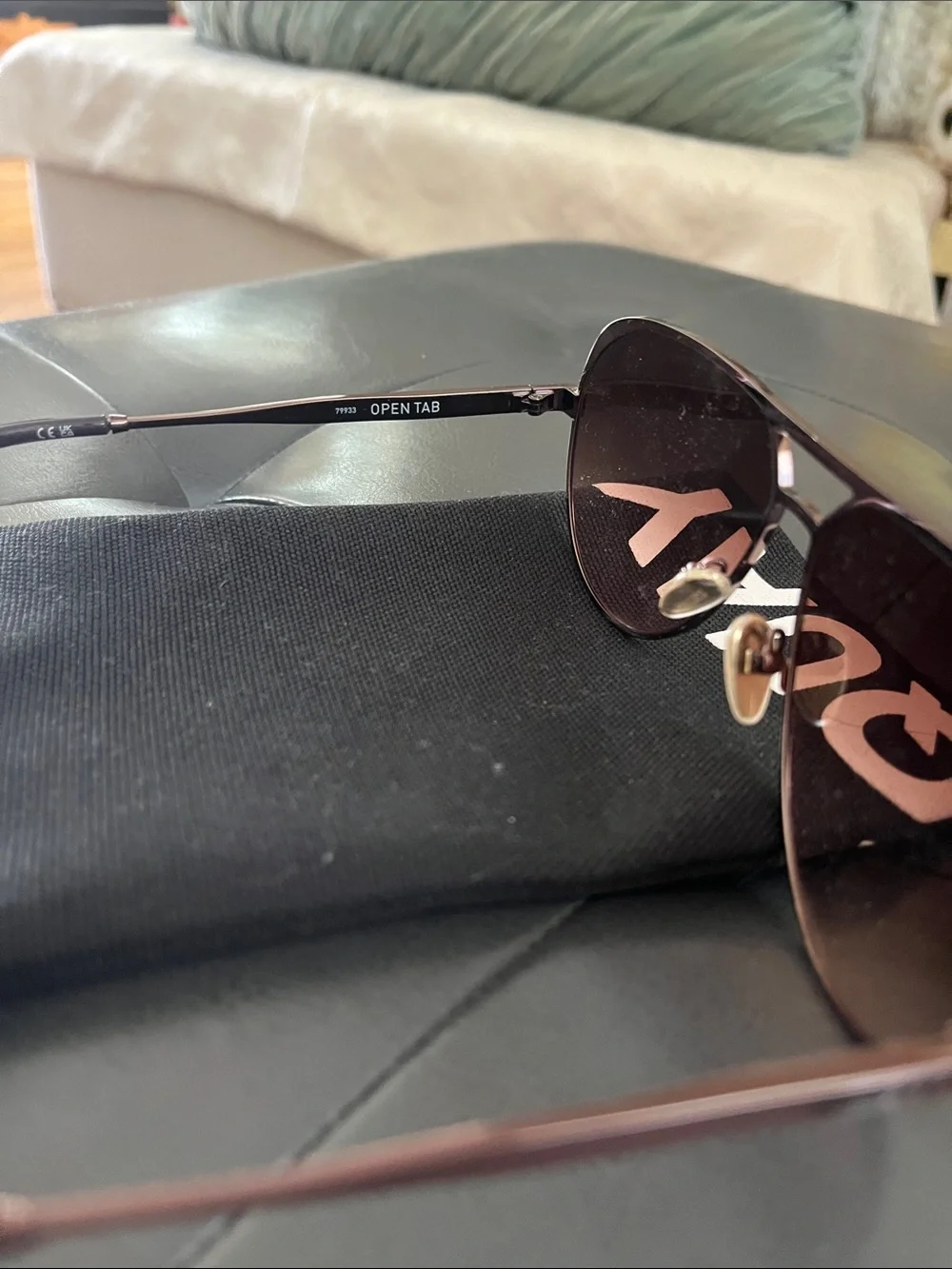 Quay Aviator Sunglasses “Open Tab”  in Brown (unisex)